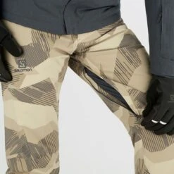 SALOMON FORCE PANT M ROASTED CASHEW/AO 22 -Rossignol || Salomon || Fischer Winkel 9 105135 force pant m roasted cashew ao lc1583500 04