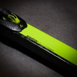 FISCHER SPEEDMAX HELIUM SKATE PLUS STIFF + FISCHER RACE SKATE -Rossignol || Salomon || Fischer Winkel 9 111097 speedmax helium skate plus stiff n00622 04