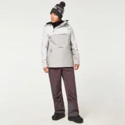 OAKLEY SIERRA INSULATED ANORAK STONE GRAY/LUNAR ROCK 23 9 OAKLEY SIERRA INSULATED ANORAK STONE GRAY/LUNAR ROCK 23 -Rossignol || Salomon || Fischer Winkel 9 129371 foa403440 9m9 04