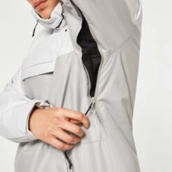 OAKLEY SIERRA INSULATED ANORAK STONE GRAY/LUNAR ROCK 23 10 OAKLEY SIERRA INSULATED ANORAK STONE GRAY/LUNAR ROCK 23 -Rossignol || Salomon || Fischer Winkel 9 129371 foa403440 9m9 05